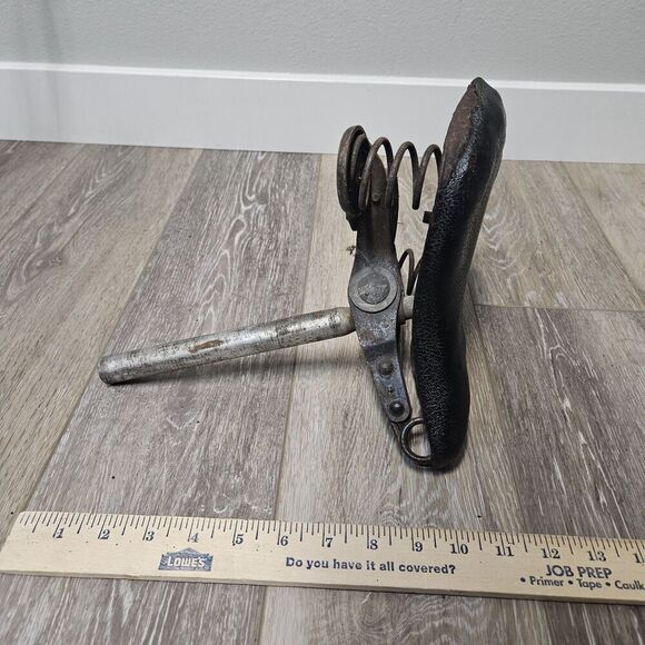 Troxel Vintage Bicycle Spring Seat Black USA Made - Picture 5 of 8